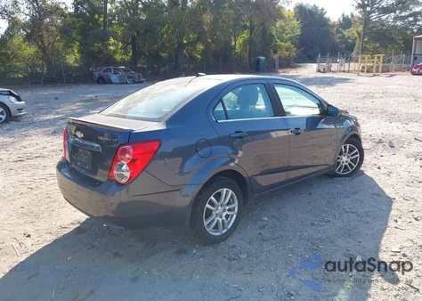 2013 Chevrolet Sonic Lt Auto z USA, uszkodzony, nr VIN 1G1JC5SH7D4172092